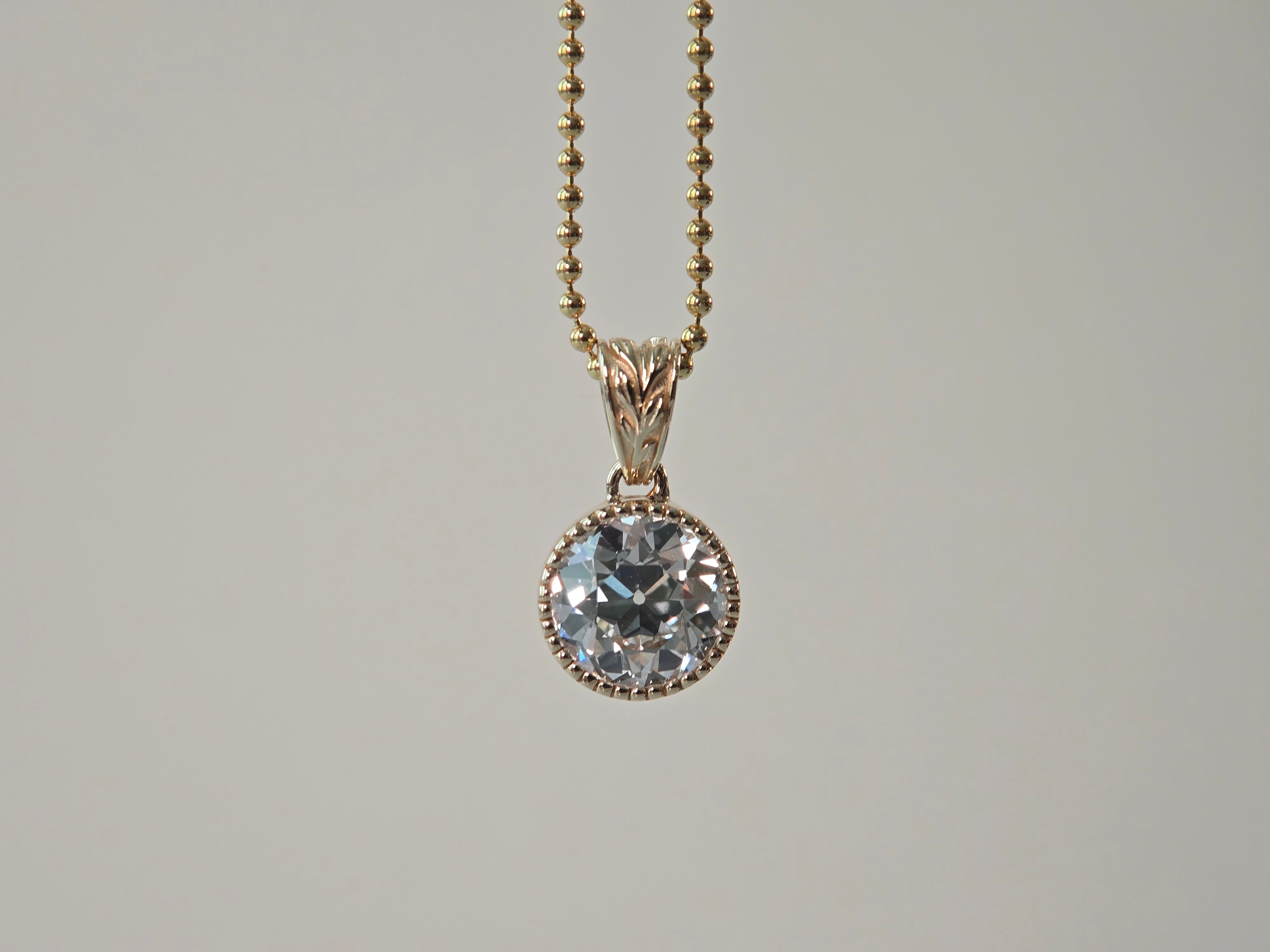 The Olea Pendant