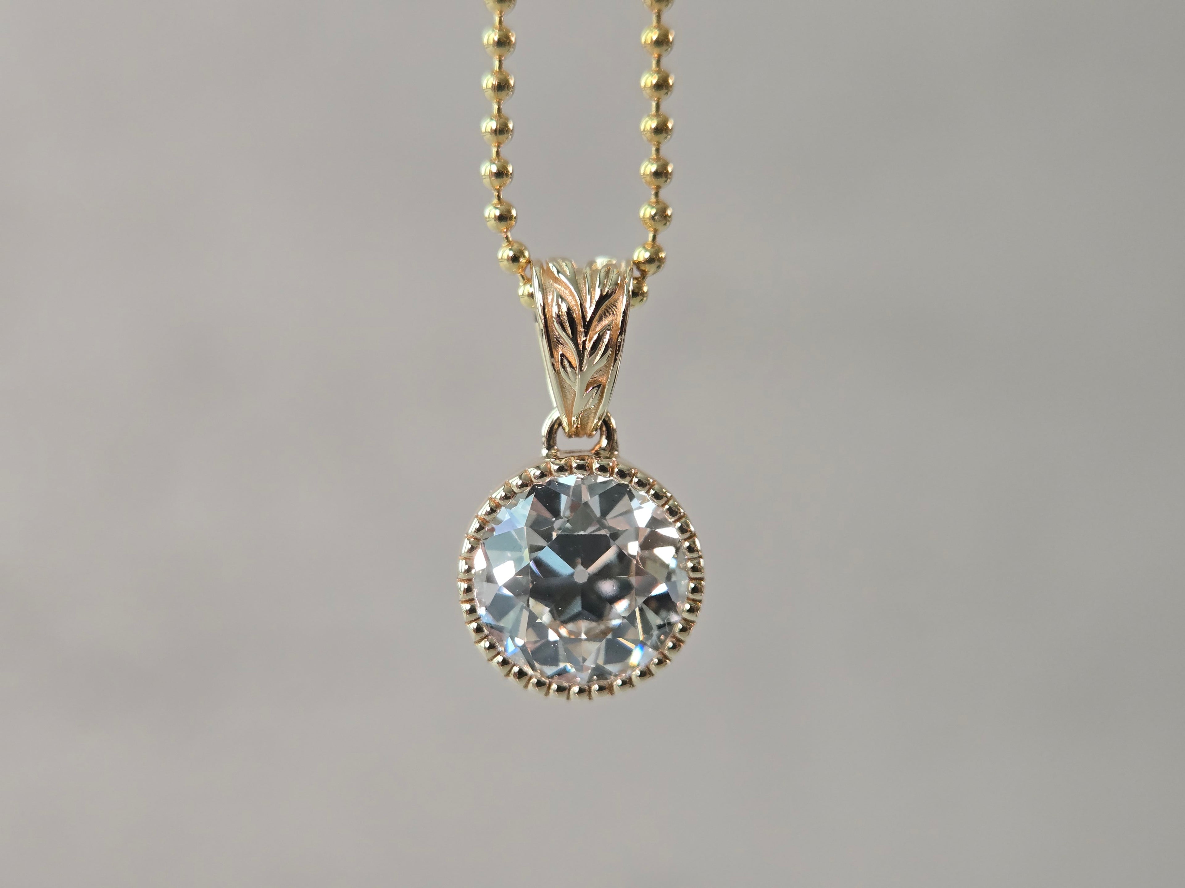The Olea Pendant